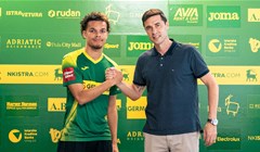 Mladi francuski napadač predstavljen u Puli: 'Jako uživam u Istri, razina treninga je visoka'