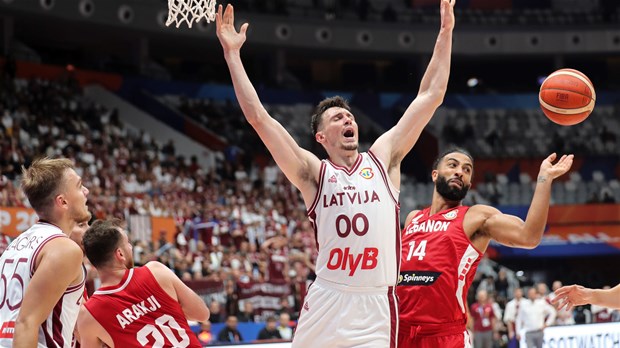 Počelo SP u košarci: Latvija debitirala ogromnom pobjedom, uvjerljivi i Crnogorci i Australci