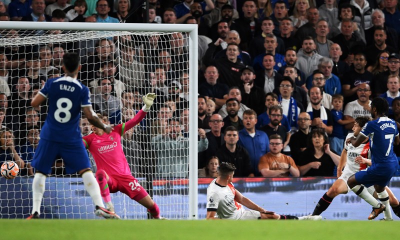 Chelsea glatko vodio pa zakomplicirao pobjedu kod Lutona