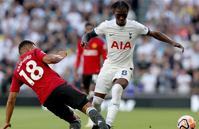 Manchester United i Tottenham igraju za hvatanje priključka s gornjim domom