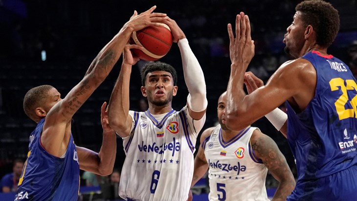 Novozelanđani pobjedom u produžetku ostali u igri za prolaz u drugi krug