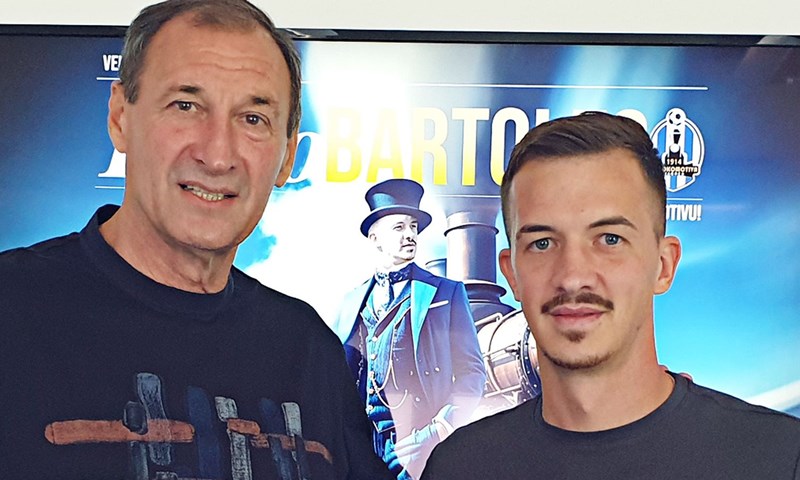 Karlo Bartolec vratio se iz inozemstva, ponovno će nositi dres Lokomotive