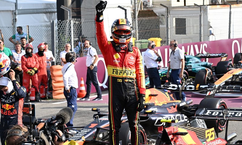 Carlos Sainz do startne pozicije, jako slab nastup Red Bullova