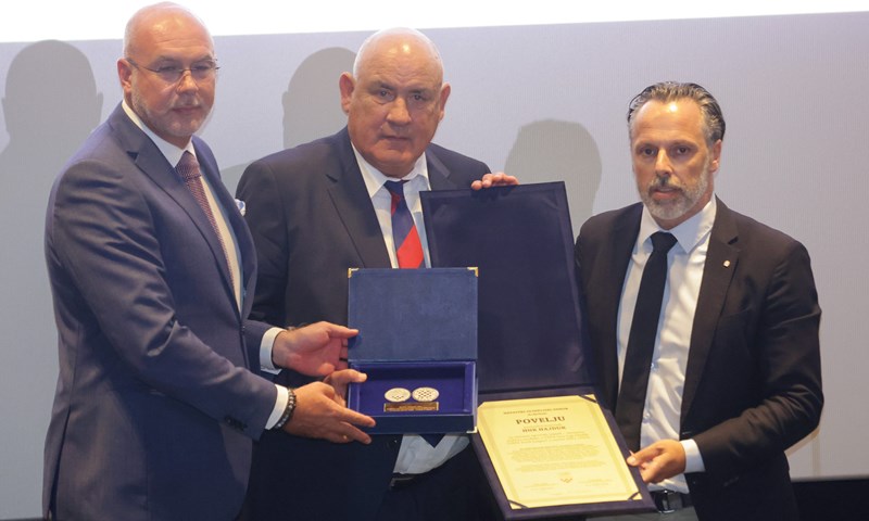 HOO napravio presedan i dodijelio posebnu nagradu juniorima Hajduka za finale Lige prvaka