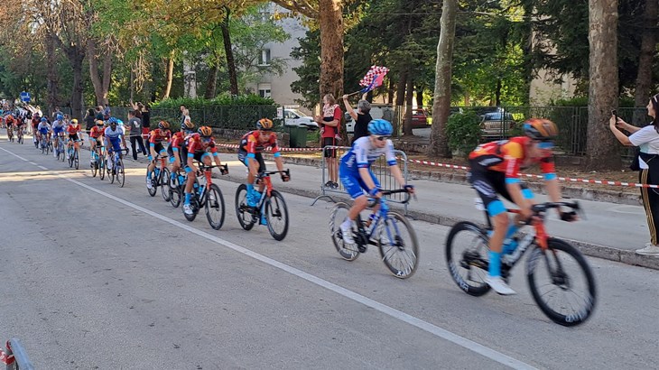 Viviani pobjednik prve etape CRO Racea od Primoštena do Sinja