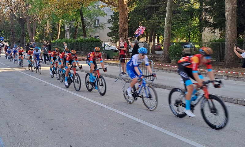 Viviani pobjednik prve etape CRO Racea od Primoštena do Sinja