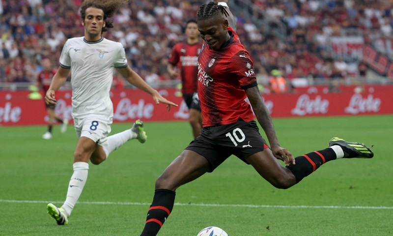 Milan protiv Lazija igra za barem privremeni povratak na vrh ljestvice Serie A