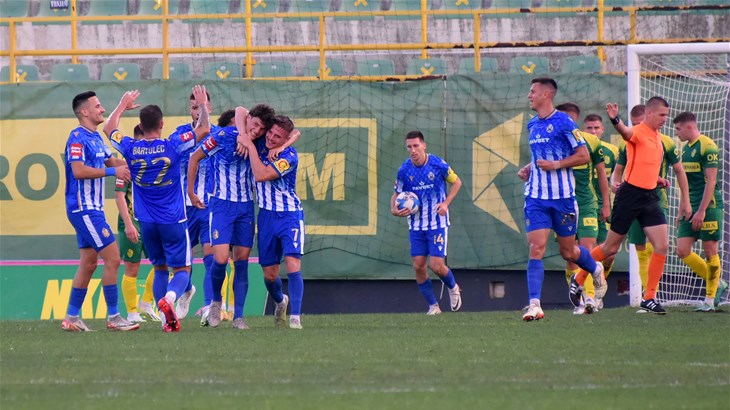 Očajna večer Istre 1961, Lokomotiva lakoćom do visoke pobjede u Puli