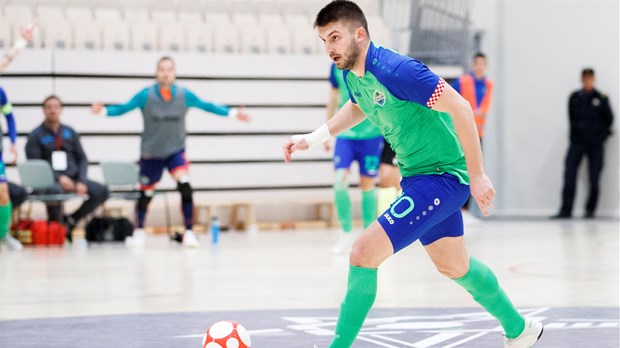 Torcida u zadnjem napadu do boda, Uspinjača svladala Futsal Dinamo