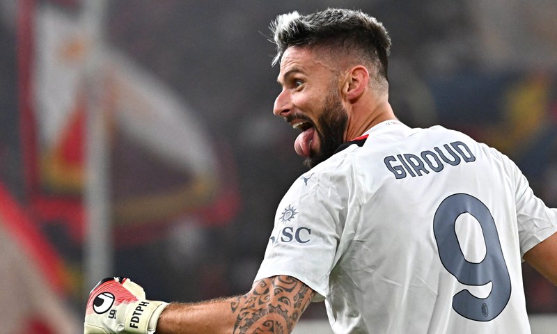 Olivier Giroud se nakon godinu dana vraća europskom nogometu, pojačat će petu momčad Ligue 1