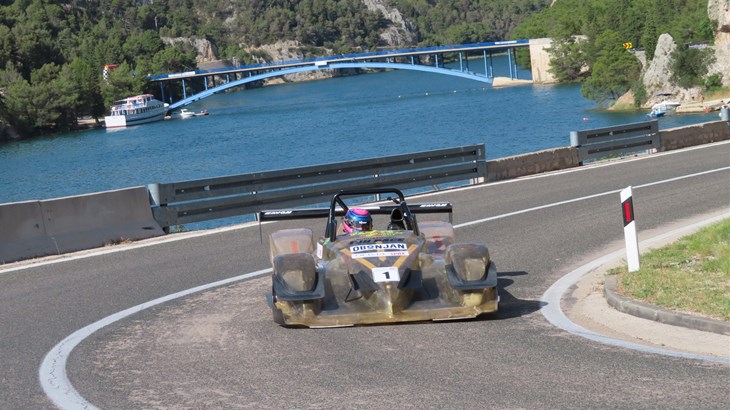 Oktanski spektakl "priko Krke" - ponovno monstrumi na četiri kotača