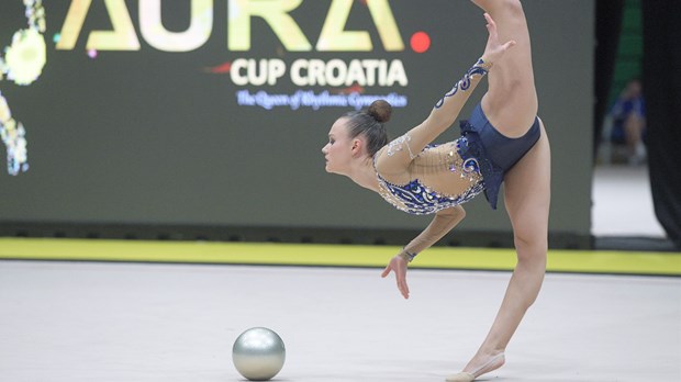 Hrvatske ritmičke gimnastičarke osvojile brojna odličja na Aura Cupu