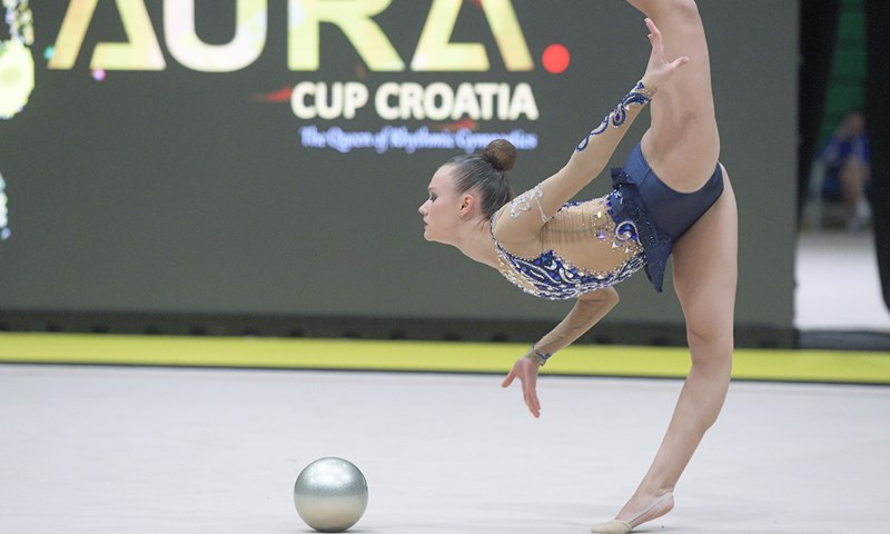 Hrvatske ritmičke gimnastičarke osvojile brojna odličja na Aura Cupu