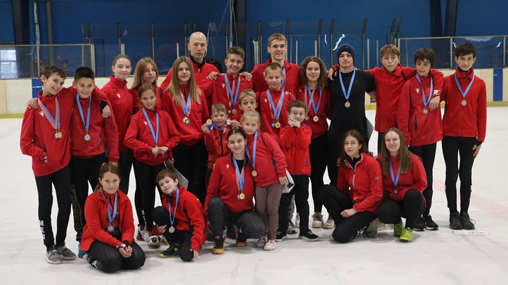 Hrvatski brzoklizači vrlo uspješni na svom ledu u sklopu Alpe Adria Trophyja