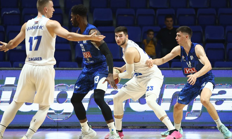 Cibona prva do četiri poraza, a Budućnost prva do četiri pobjede
