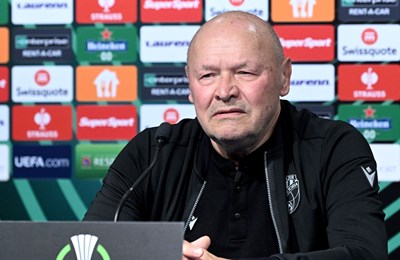 Nikada starije izbornike nismo vidjeli na jednoj utakmici Svjetskog prvenstva
