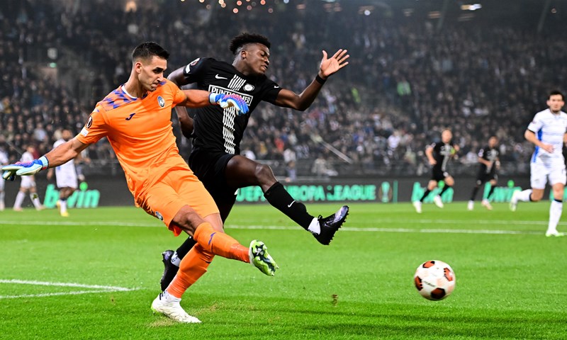 Europska liga, skupina D: Arsenić ozlijeđen u ružnom startu Gyokeresa, Sportingu bod s igračem manje