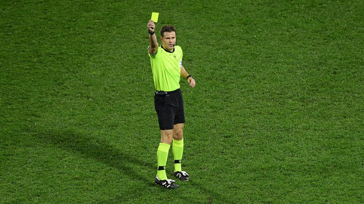 FANATIK: S Brychom nema šale, žuti karton za krivo pokazanu zamjenu