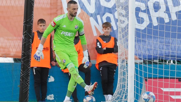 [VIDEO] Old school obrana Dinamovog vratara nakon dobrog udarca Drožđeka