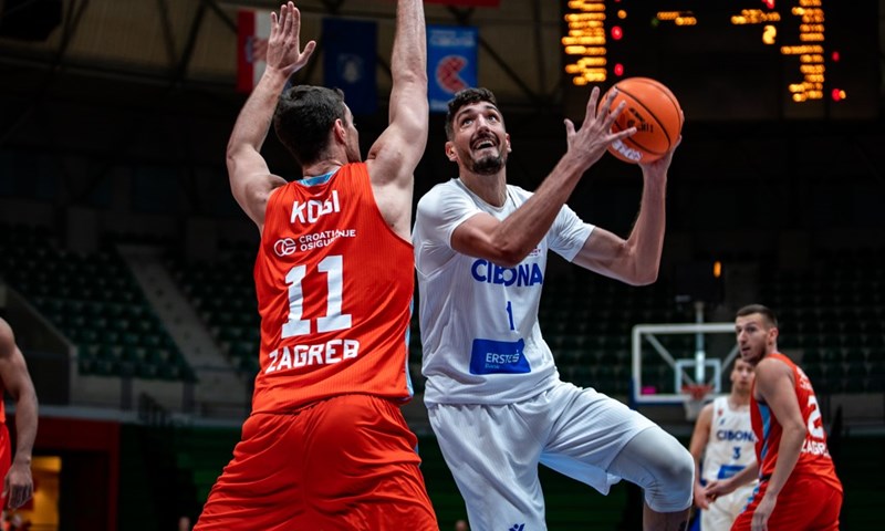 Vuković: 'Nije lako igrati po 35-40 minuta, ali takva je situacija, radimo kako najbolje možemo'
