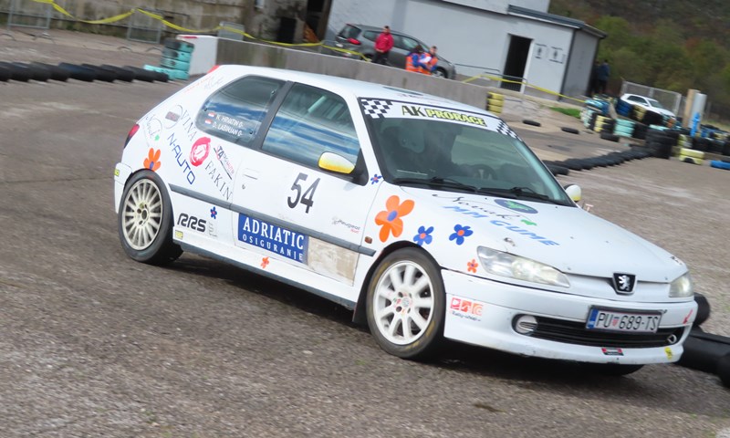 Kronometar na Automotodromu Grobnik: Nenadu Hrvatinu generalka
