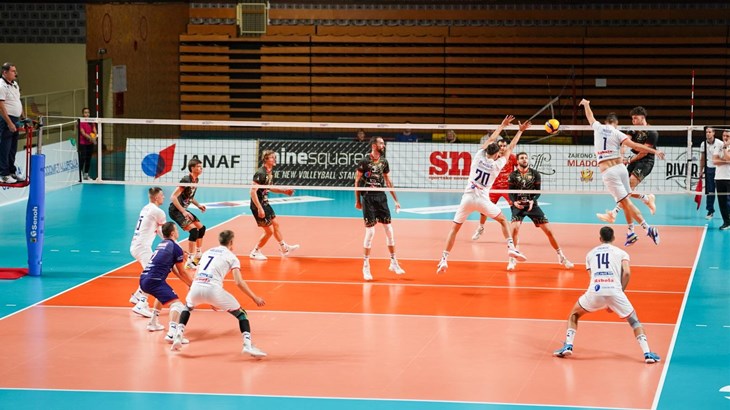 Mladostašice uvjerljivo startale protiv Dinama u finalnoj seriji