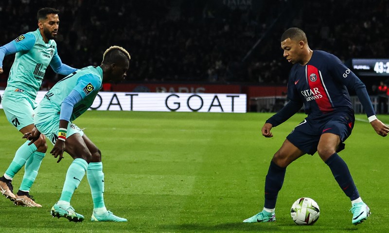 Mbappe hat-trickom srušio Reims, Le Havre u sudačkoj nadoknadi promašio pobjedu protiv Monaca