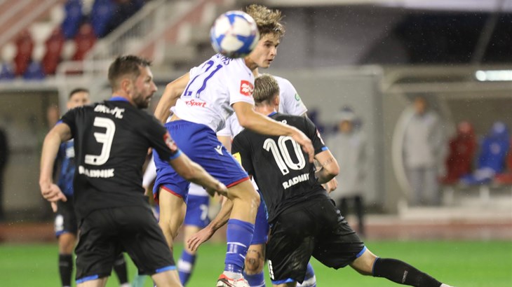 [VIDEO] Velike prilike Hajduka u finišu prvog poluvremena