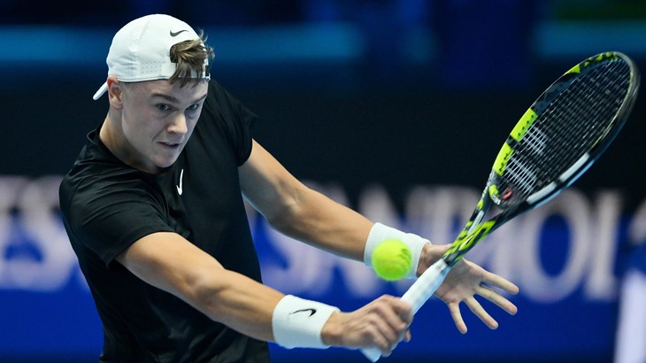 Stefanos Tsitsipas predao Runeu nakon samo tri odigrana gema