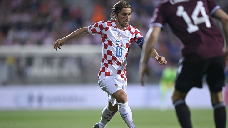 Bielsa: 'Osmicu u nogometu je najteže pronaći, to je Modrić'