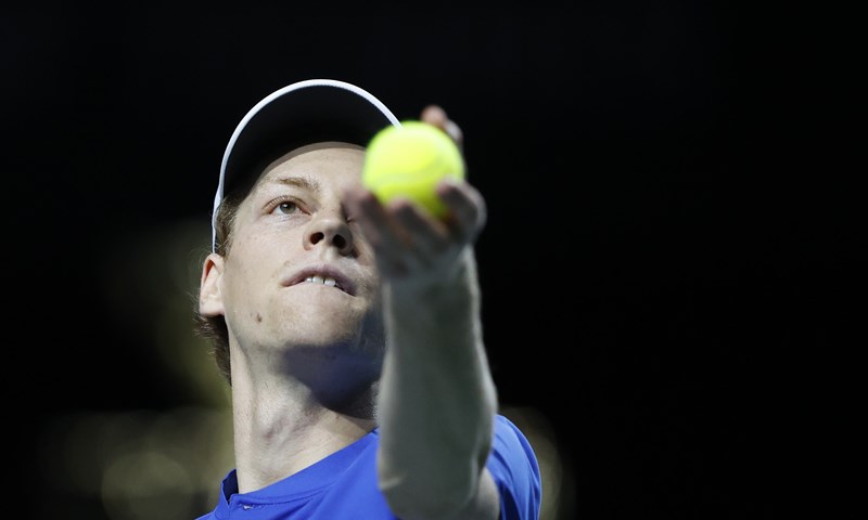 Jannik Sinner s dvije pobjede odveo Talijane u polufinale Davis Cupa