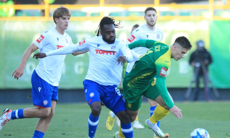 Puno nervoze, malo nogometa i pobjeda Hajduka na Aldo Drosini