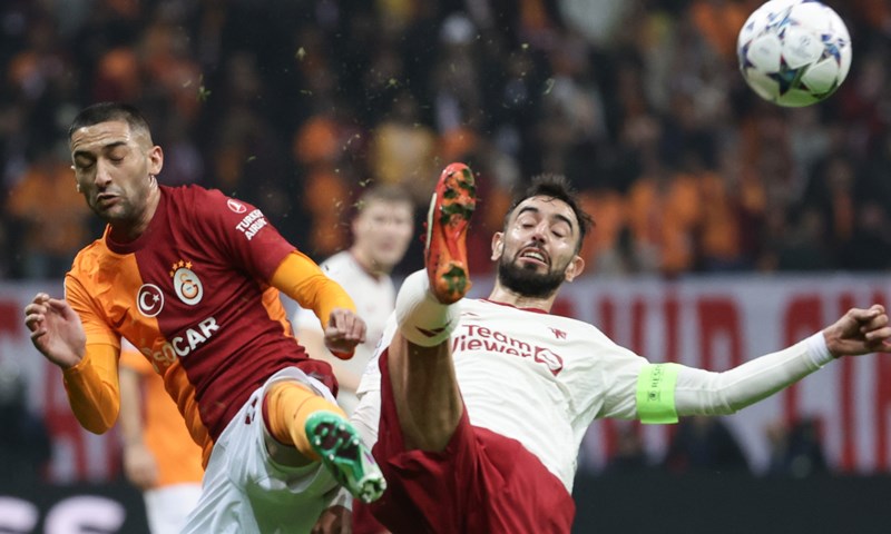 Galatasaray pred svojim navijačima hvata zaostatak i grupnu fazu Lige prvaka
