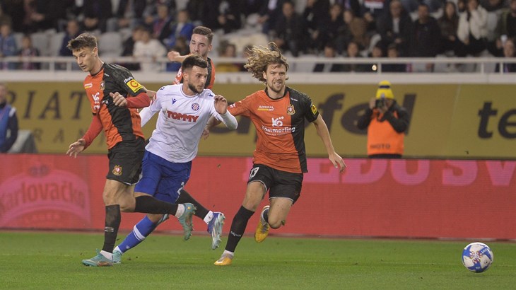 [VIDEO] Dajaku iskoristio odličan ubačaj Livaje