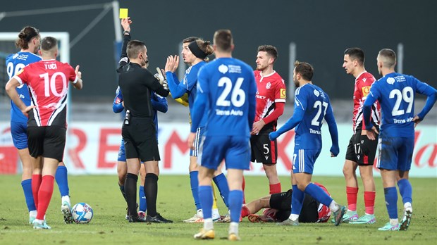 [VIDEO] Vanja Vukmanović zaradio dva žuta kartona i ostavio Rudeš s desetoricom
