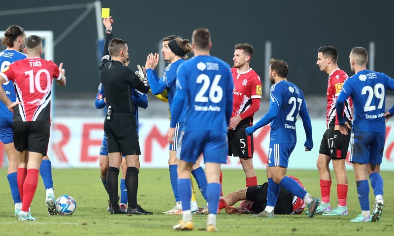 [VIDEO] Vanja Vukmanović zaradio dva žuta kartona i ostavio Rudeš s desetoricom