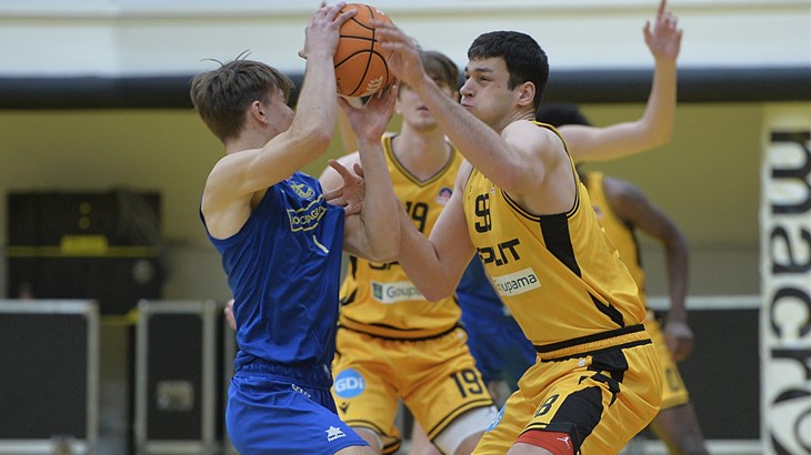 Split pregazio Bosco, Dinamo lako u Sinju