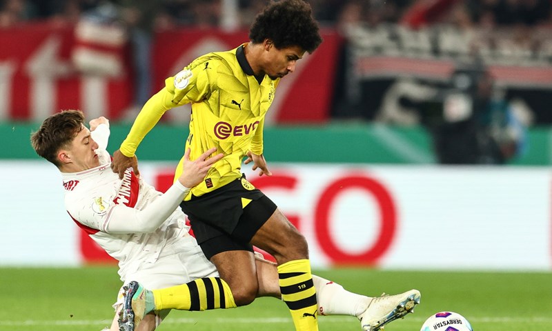 Stuttgart izbacio Borussiju Dortmund, Hertha nakon penala svladala HSV