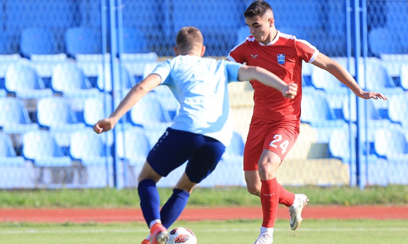 Nesretni napadač Osijeka vratio se nakon osam mjeseci stanke i obnovio ozljedu križnog ligamenta