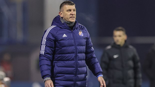 Sergej Jakirović vodi 35 igrača na pripreme u Rovinj