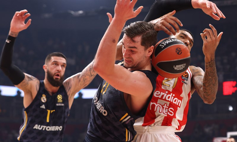 Real vrlo uvjerljiv kod Joventuta, još jedna Hezonjina kvalitetna utakmica