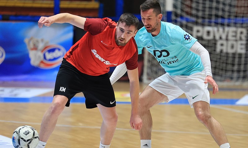 Dobermann bez Štefanja na Kutiji, Futsal Dinamo prekinuo SuperSportov san