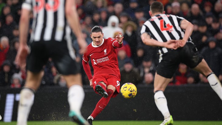 Dubravka spriječio potpunu katastrofu Newcastlea, Liverpool zasluženo slavio i pobjegao na vrhu