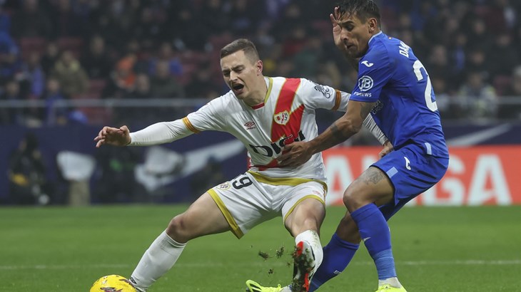 Loš početak godine za Getafe, Rayo slavio u susretu s tri isključenja