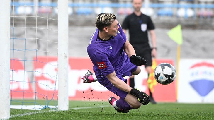 [VIDEO] Sportnetov izbor Top 5 obrana: Lučić spašavao Hajduk, Čavlina briljirao na Poljudu