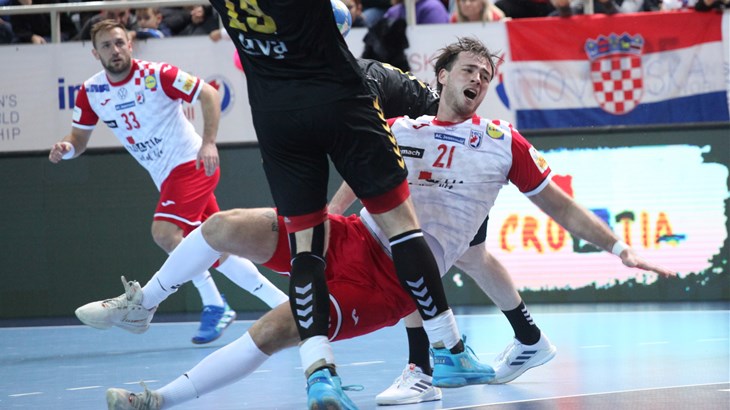 Oslabljena Hrvatska u drugom poluvremenu slomila otpor Crne Gore