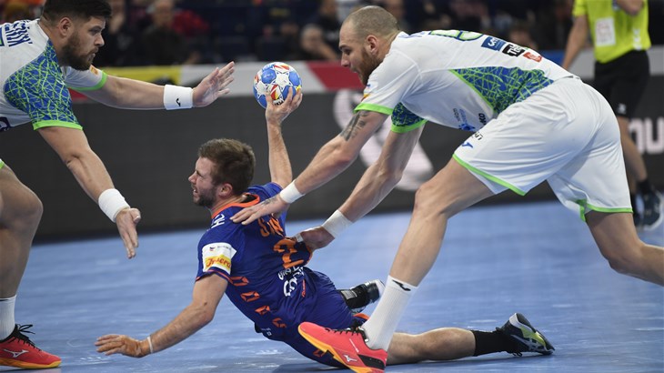 Slovenija nadigrala Nizozemsku, sjajni Versteijnen nije mogao sam