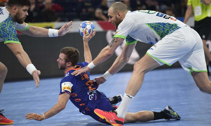Slovenija nadigrala Nizozemsku, sjajni Versteijnen nije mogao sam