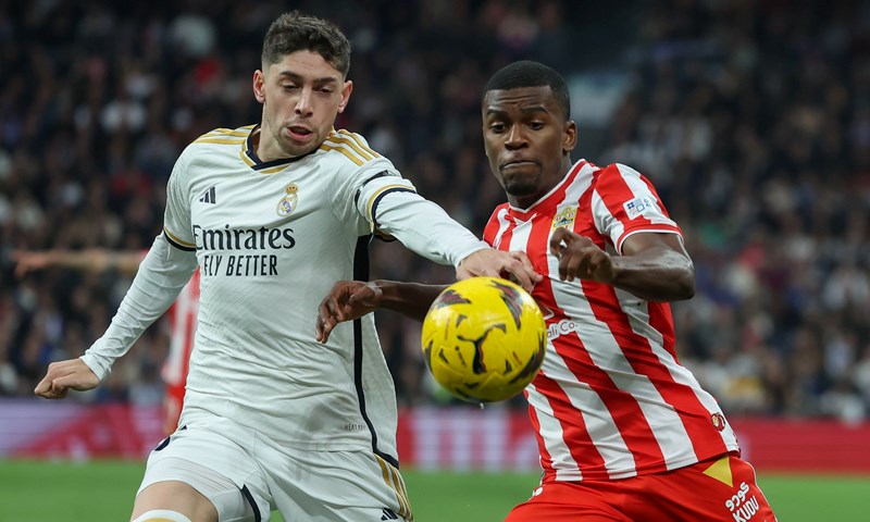Dvojbene sudačke odluke pogurale Real Madrid do pobjede protiv posljednje Almerije