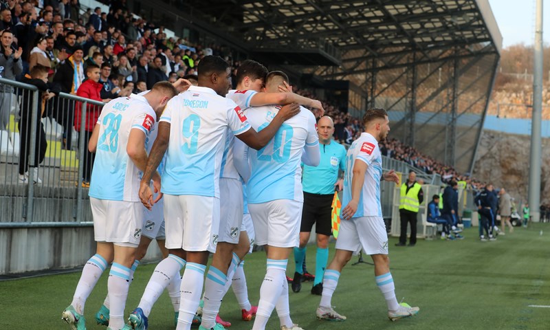 Hodža: 'Vlada lijepa atmosfera, nema pritiska, probat ćemo do kraja sezone slaviti u svakoj utakmici'